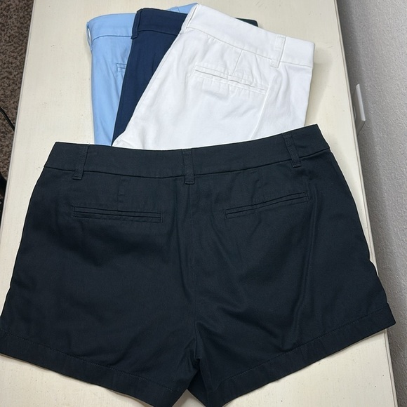 J Crew Factory Set of 4 Flat Front Shorts with Pockets and Belt Loops Size 8 - Picture 7 of 14